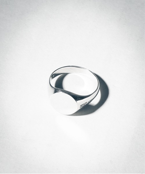 ARCHIVER(アーカイバ)の「【CALM】 Signet Ring(リング・レディース・Silver・11/13/9)」の1枚目の写真