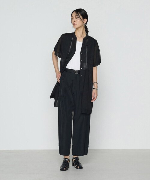 Gabardine K.T(ギャバジンケーティー)の「シャイニーシアーヤーン シアーロングカーデ(カーディガン/ボレロ・レディース・ダークブラウン/ブラック・9号)」の3枚目の写真