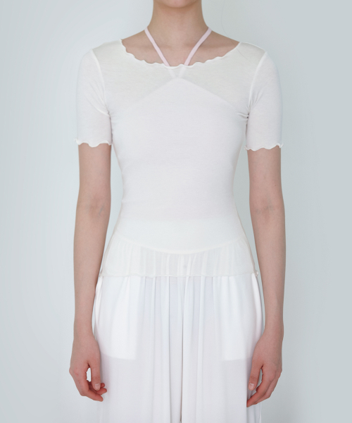 DEVIWEAR（デヴィウェア）の「女性 ヨガウェア DEVI-T0061-ホワイト ピラティス スリム 半袖 ウェーブTシャツ（Tシャツ/カットソー・レディース・その他・FREE/LONG）」の15枚目の写真