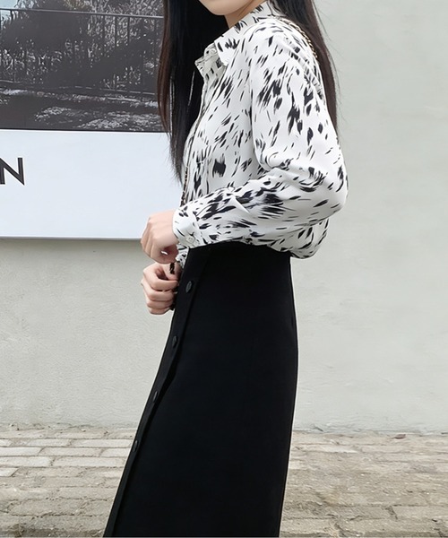 AMAJI（アマジ）の「ミディ丈ラップスカート（スカート・レディース・グレー/ブルー/ブラック・SMALL/LARGE/X-LARGE/MEDIUM）」の5枚目の写真