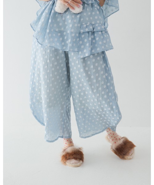 unica(ユニカ)の「alphabetオーガンジーまんまるパンツ laides(その他パンツ・レディース・ブラック/オフホワイト/サックスブルー・F)」の12枚目の写真