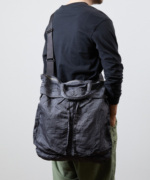 SLOW(スロウ)の「SLOW スロウ / dyed nylon-helmet shoulder bag- 製品染ナイロンショルダーバッグ 染色ナイロンヘルメットバッグ / 866S11S(ショルダーバッグ・メンズ・グレー/ブラック・FREE)」の22枚目の写真