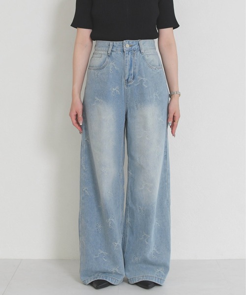 MISCH MASCH（ミッシュマッシュ）の「2026春夏新作 一部店舗限定 リボンモチーフデニムワイドパンツ（その他パンツ・レディース・ブルー/ホワイト・S/M）」の18枚目の写真