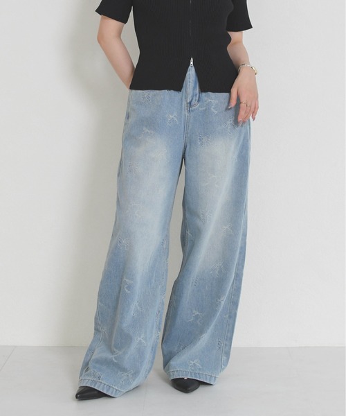 MISCH MASCH（ミッシュマッシュ）の「2026春夏新作 一部店舗限定 リボンモチーフデニムワイドパンツ（その他パンツ・レディース・ブルー/ホワイト・S/M）」の5枚目の写真