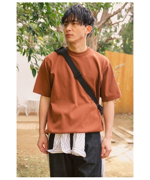Park Slope NEWYORKER（パークスロープニューヨーカー）の「【ウォッシャブル・軽量・ストレッチ】エフォートレス クルーネックニットTシャツ（ニット/セーター・メンズ・ブラック/ブラウン・LL/L/M/S）」の4枚目の写真