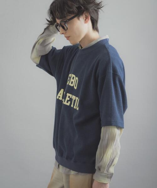 SENSE OF PLACE by URBAN RESEARCH(センスオブプレイスバイアーバンリサーチ)の「カレッジスウェットショートスリーブTシャツ(スウェット・メンズ・グレー/ネイビー/レッド・MEDIUM/LARGE)」の21枚目の写真