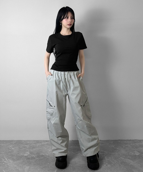 FOLLOWIN(フォロウィン)の「【3color 】シャカシャカジップ付きカーゴパンツ(カーゴパンツ・レディース・ブラック/ライトグレー/ホワイト・FREE)」の20枚目の写真