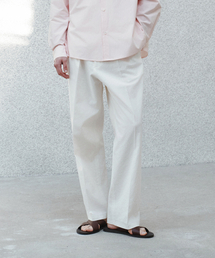 J'RIUM（ジェイリウム）の「オーウェン リネン ツーピンタック バンディング トラウザー アイボリー（スラックス）」
