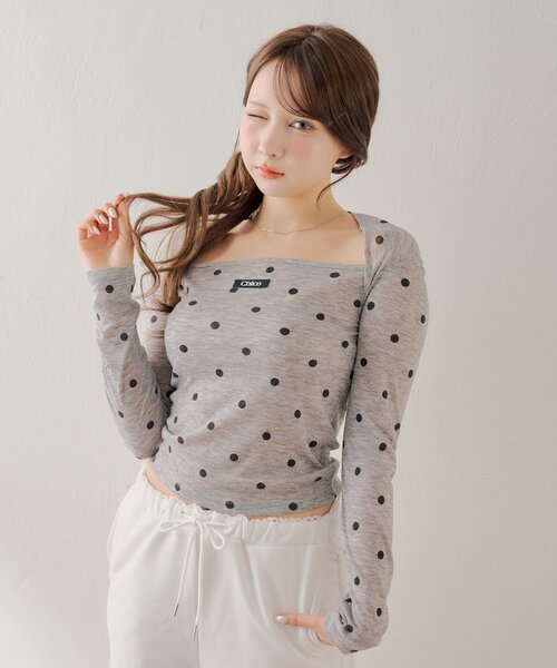 Chico（チコ）の「スクエアネックドットトップス（Tシャツ/カットソー・レディース・アイボリー/グレー/ベージュ/ブラック・FREE）」の17枚目の写真