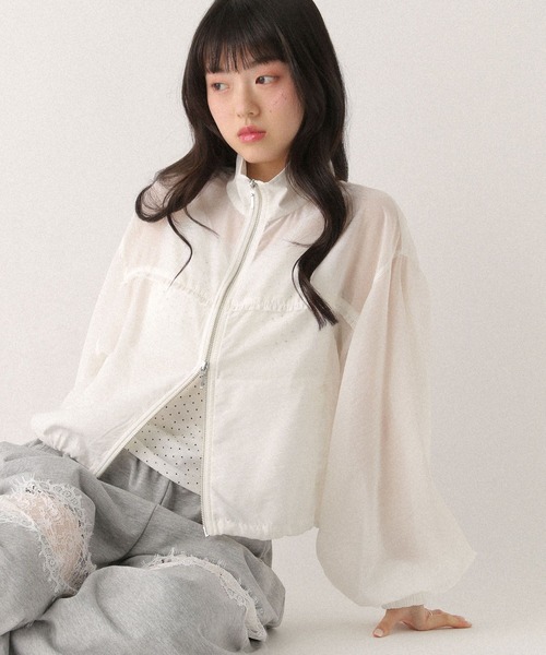 Heather（ヘザー）の「ミニフリルシアーZIPブルゾン　666491（ブルゾン・レディース・オフホワイト/ホワイト系その他/ブラック・FREE）」の7枚目の写真