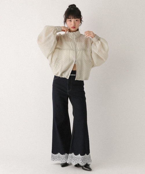 Heather（ヘザー）の「ミニフリルシアーZIPブルゾン　666491（ブルゾン・レディース・オフホワイト/ホワイト系その他/ブラック・FREE）」の9枚目の写真