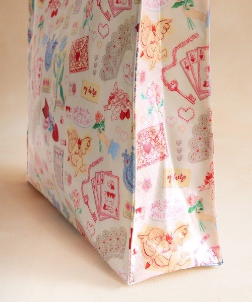 Cath Kidston(キャスキッドソン)の「ラージ ブックバッグ Love Notes(トートバッグ・レディース・クリーム・FREE)」の4枚目の写真