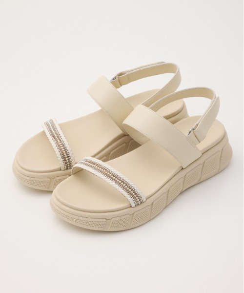 STACCATO(スタッカート)の「パーティクルズライトサンダル(サンダル・レディース・ホワイト/ブラック・22.5cm/23cm/23.5cm/24cm/24.5cm)」の2枚目の写真