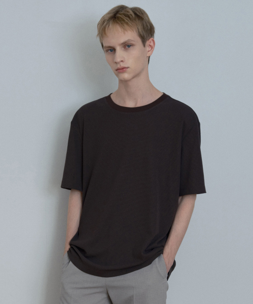 MINDBRIDGE（マインドブリッジ）の「[エアクール]ワッフル生地レギュラーフィット半袖Tシャツ - 2カラー（Tシャツ/カットソー・メンズ・ブラウン/ライトグレー・95/100/105/110）」の9枚目の写真