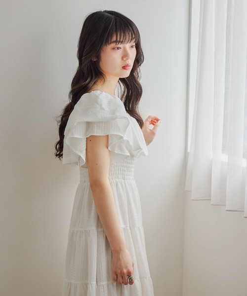 Heather(ヘザー)の「2WAYショルダーフリルワンピース 679986(ワンピース・レディース・ホワイト系その他/ブラック/オレンジ系その他/オフホワイト・FREE)」の14枚目の写真