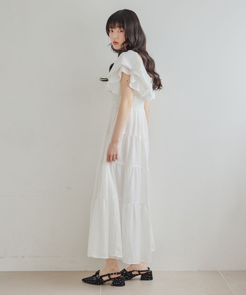 Heather(ヘザー)の「2WAYショルダーフリルワンピース 679986(ワンピース・レディース・ホワイト系その他/ブラック/オレンジ系その他/オフホワイト・FREE)」の17枚目の写真