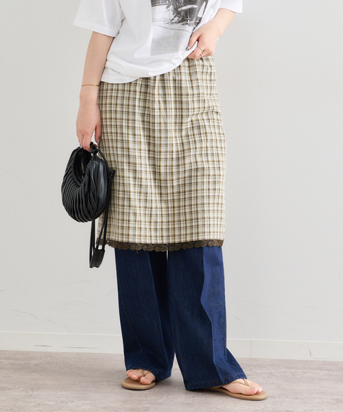 U by SPICK&SPAN(ユーバイスピックアンドスパン)の「Atelier Edition/アトリエ エディション EMBROIDERED LACE CHECK SKIRT(スカート・レディース・カーキ・MEDIUM)」の18枚目の写真