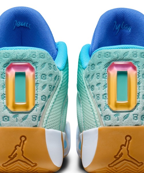 JORDAN BRAND(ジョーダンブランド)の「【別注】ジョーダン ジョーダン TATUM 4 SE PF 限定コラボ(スニーカー・メンズ・その他・25.5cm/26.0cm/26.5cm/27.0cm/27.5cm/28.0cm/28.5cm/29.0cm/25.0cm)」の9枚目の写真