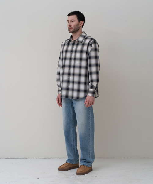 MANNERGRAM（マナーグラム）の「[CHAMBRAY 日本輸入生地] クラシックオンブレリラックスドシャツ（シャツ/ブラウス・メンズ・その他・95/100/105）」の9枚目の写真
