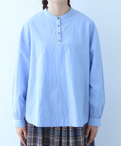 bulle de savon(ビュルデサボン)の「80/タイプライター ナチュラルトリプルワッシャー バンドカラーブラウス(シャツ/ブラウス・レディース・サックスブルー/ホワイト・FREE)」の11枚目の写真