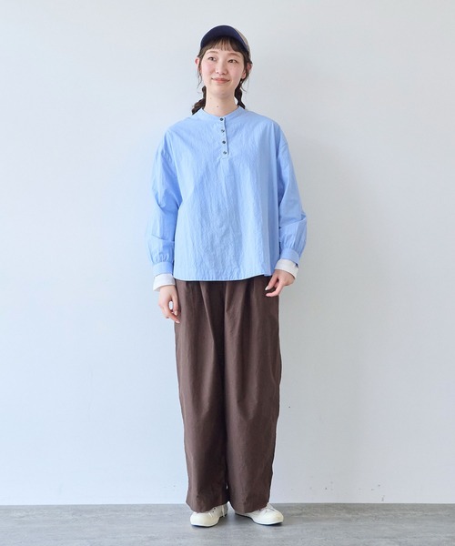 bulle de savon(ビュルデサボン)の「80/タイプライター ナチュラルトリプルワッシャー バンドカラーブラウス(シャツ/ブラウス・レディース・サックスブルー/ホワイト・FREE)」の21枚目の写真