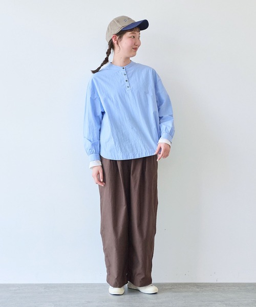 bulle de savon(ビュルデサボン)の「80/タイプライター ナチュラルトリプルワッシャー バンドカラーブラウス(シャツ/ブラウス・レディース・サックスブルー/ホワイト・FREE)」の18枚目の写真
