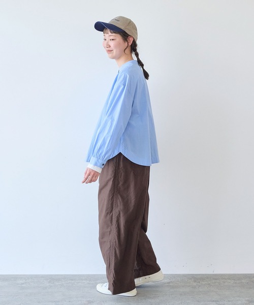 bulle de savon(ビュルデサボン)の「80/タイプライター ナチュラルトリプルワッシャー バンドカラーブラウス(シャツ/ブラウス・レディース・サックスブルー/ホワイト・FREE)」の12枚目の写真