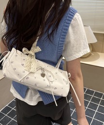 ハートチャーム×リボン付きフラワー柄トートバッグ