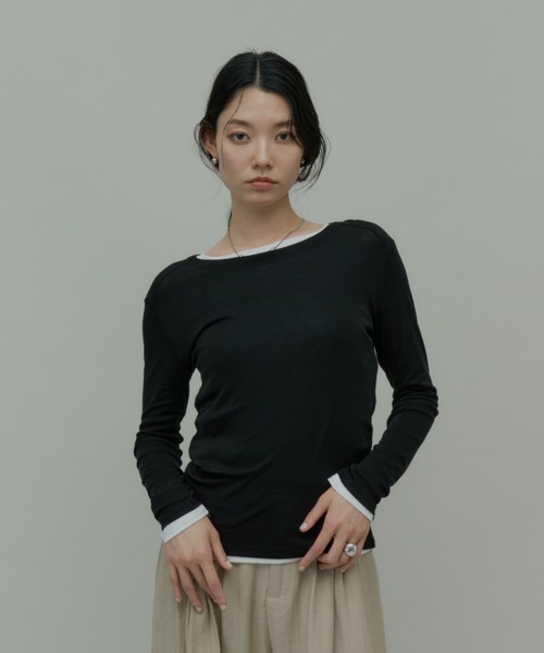 Plumel(プルメル)の「Stretch Boatneck Long T / ストレッチボートネックロングTEE(Tシャツ/カットソー・レディース・ホワイト/ブラウン/ライム/ピンク/ブラック/グレー・MEDIUM)」の14枚目の写真