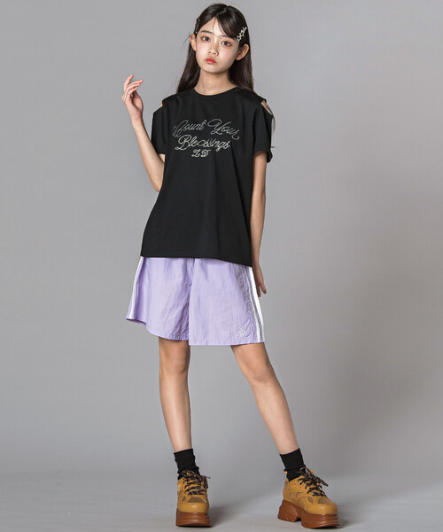 ZIDDY(ジディ)の「【接触冷感】ライン入りナイロンパンツ(130~160cm)(その他パンツ・キッズ・ブラック/パープル/ベージュ・FREE/130cm/140cm/150cm)」の22枚目の写真