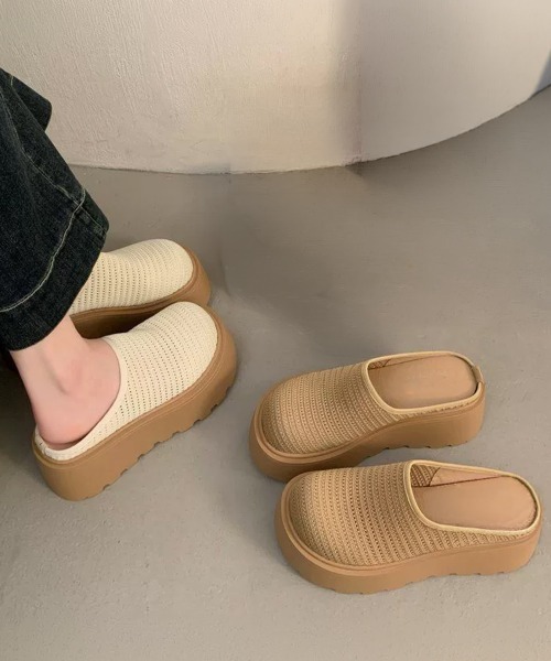 Miniministore(ミニミニストア)の「厚底サボサンダル ニットメッシュミュール(サンダル・レディース・アイボリー/ライトブラウン・24.5cm/24.0cm/23.5cm/23.0cm/22.5cm)」の3枚目の写真