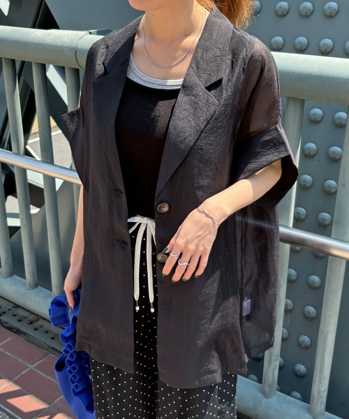ISOOK（アイスー）の「【ISOOK / アイスー】シアーハーフスリーブジャケット / 半袖 テーラードジャケット オーバーサイズ ビッグシルエット ルーズ丈 シアートップス シースルー 羽織り ZOZOTOWN限定（テーラードジャケット・レディース・ブラウン/アイボリー/ブラック・FREE）」の12枚目の写真