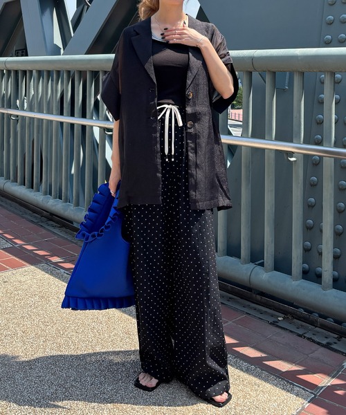 ISOOK（アイスー）の「【ISOOK / アイスー】シアーハーフスリーブジャケット / 半袖 テーラードジャケット オーバーサイズ ビッグシルエット ルーズ丈 シアートップス シースルー 羽織り ZOZOTOWN限定（テーラードジャケット・レディース・ブラウン/アイボリー/ブラック・FREE）」の14枚目の写真