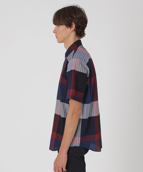 BLACK LABEL CRESTBRIDGE(ブラックレーベル・クレストブリッジ)の「パナマサッカーチェックハーフスリーブシャツ(シャツ/ブラウス・メンズ・オフホワイト/ネイビー・XL/L/M/S)」の5枚目の写真