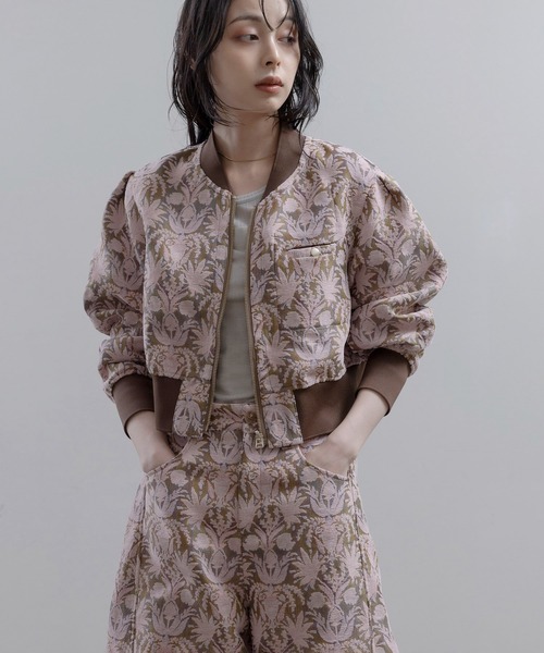 Eimee Law（エイミーロウ）の「フラワージャガード リバーシブルブルゾン（ブルゾン・レディース・ライトピンク/ブラック/ブルー・FREE）」の9枚目の写真