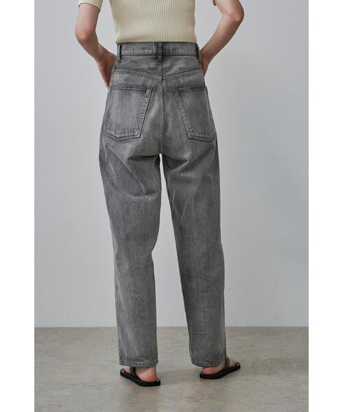 YLEVE(イレーヴ)の「YLEVE / 13.5oz DENIM BAGGY FADE(デニムパンツ・レディース・ブルー/ブラック・0/1)」の3枚目の写真