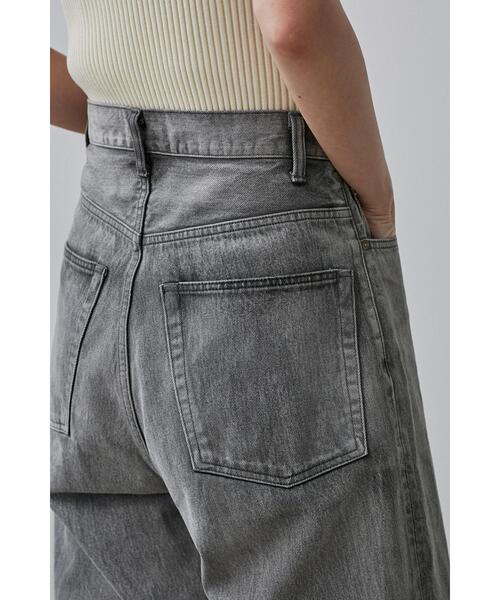YLEVE(イレーヴ)の「YLEVE / 13.5oz DENIM BAGGY FADE(デニムパンツ・レディース・ブルー/ブラック・0/1)」の6枚目の写真