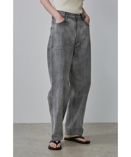 YLEVE(イレーヴ)の「YLEVE / 13.5oz DENIM BAGGY FADE(デニムパンツ・レディース・ブルー/ブラック・0/1)」の7枚目の写真