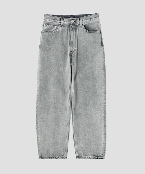 YLEVE(イレーヴ)の「YLEVE / 13.5oz DENIM BAGGY FADE(デニムパンツ・レディース・ブルー/ブラック・0/1)」の8枚目の写真