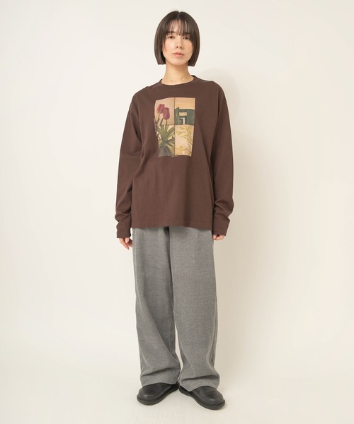 RNA-N(アールエヌエーエヌ)の「M2732 gallery photo print T(Tシャツ/カットソー・レディース・チャコール/オフホワイト/ブラウン・FREE)」の13枚目の写真