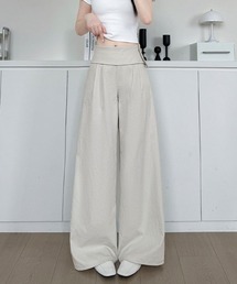 サイドボタン付きワイドパンツ