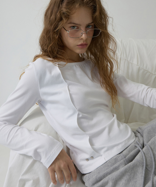 RENSE(レンセ)の「Cut-Out Boat Neck Long Sleeve Tee White(Tシャツ/カットソー・レディース・その他・OS)」の1枚目の写真