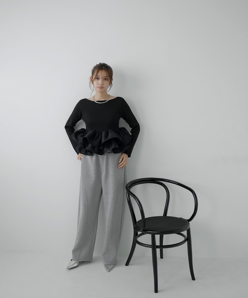 AMUU. PRECIEUSE（アムープレシューズ）の「フリルティアードドッキングニット（ニット/セーター・レディース・ブラック/グレー/アイボリー・FREE）」の18枚目の写真