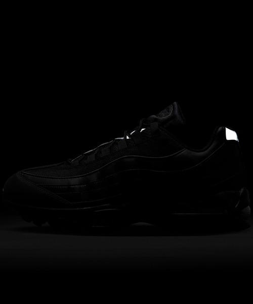 NIKE(ナイキ)の「NIKE AIR MAX 95 BIG BUBBLE HM8755-001(スニーカー・メンズ・ブラック・28cm/27.5cm/27cm/26.5cm)」の9枚目の写真