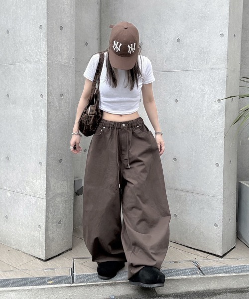 YACA(ヤーカ)の「Mini Tee/ミニT(Tシャツ/カットソー・レディース・ホワイト/ブラック/グレー・FREE)」の4枚目の写真