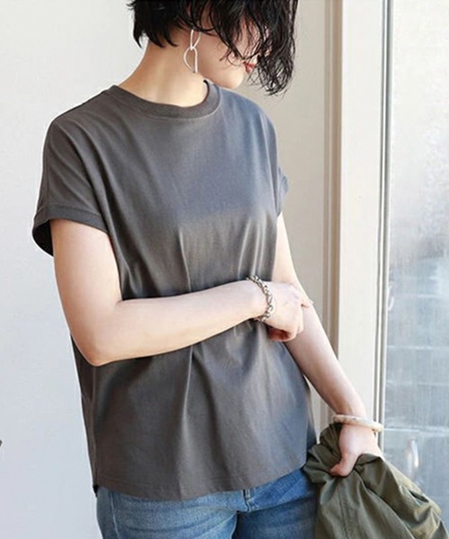ADDITION STORE(アディションストア)の「\ほどよいゆったり感♪/ラウンドヘム フレンチスリーブ Tシャツ(Tシャツ/カットソー・レディース・ブラック/ホワイト/チャコールグレー・FREE)」の3枚目の写真