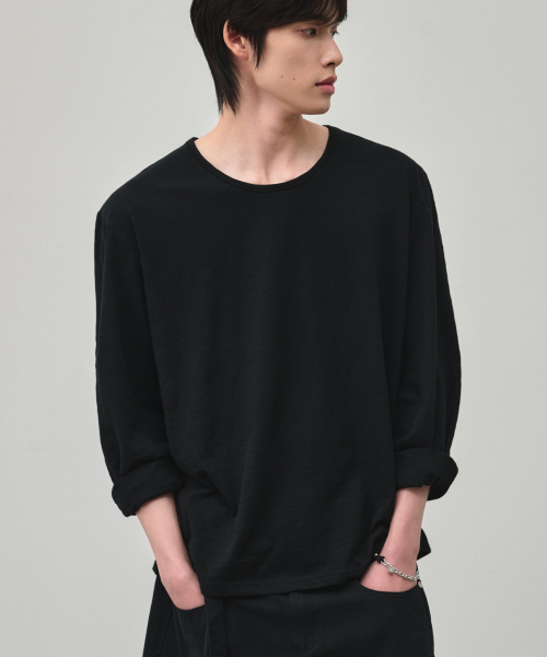 ALYSS（アリス）の「サマーソフトスラブUネッククロップTシャツ[2COLOR]（Tシャツ/カットソー・メンズ・チャコールグレー/ブラック・X-LARGE/LARGE/MEDIUM）」の3枚目の写真