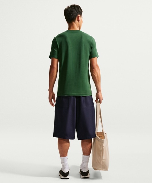 NIKE(ナイキ)の「NIKE ナイキ ナイキ NSW クラブ Tシャツ(Tシャツ/カットソー・メンズ・ダークグリーン・LL/M/S)」の3枚目の写真