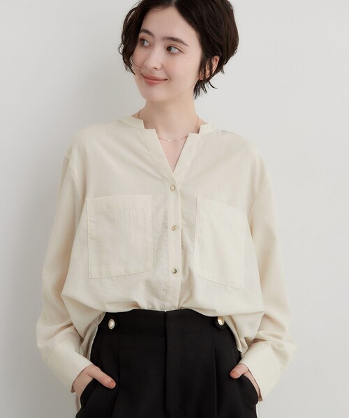 THE SHOP TK (ザ ショップ ティーケー )の「【刻みネックですっきり見え】Wポケット金ボタンシャツ(シャツ/ブラウス・レディース・ブラウン系その他/グリーン/アイボリー/スミクロ・13/12/14)」の14枚目の写真