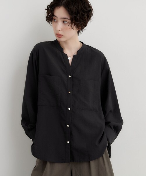 THE SHOP TK (ザ ショップ ティーケー )の「【刻みネックですっきり見え】Wポケット金ボタンシャツ(シャツ/ブラウス・レディース・ブラウン系その他/グリーン/アイボリー/スミクロ・13/12/14)」の19枚目の写真